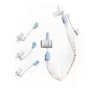 سعر جيد PVC نظام مغلق القسطرة الشفية نوع الطفل الحجم 8fr الحلقات المرموقة باللون مع رابط MDI الانترنت